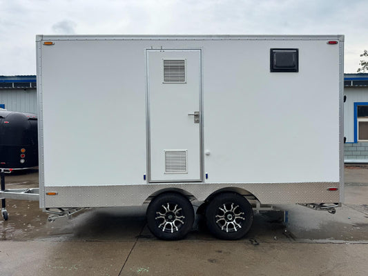 Luxury portable bathroom by Xpress